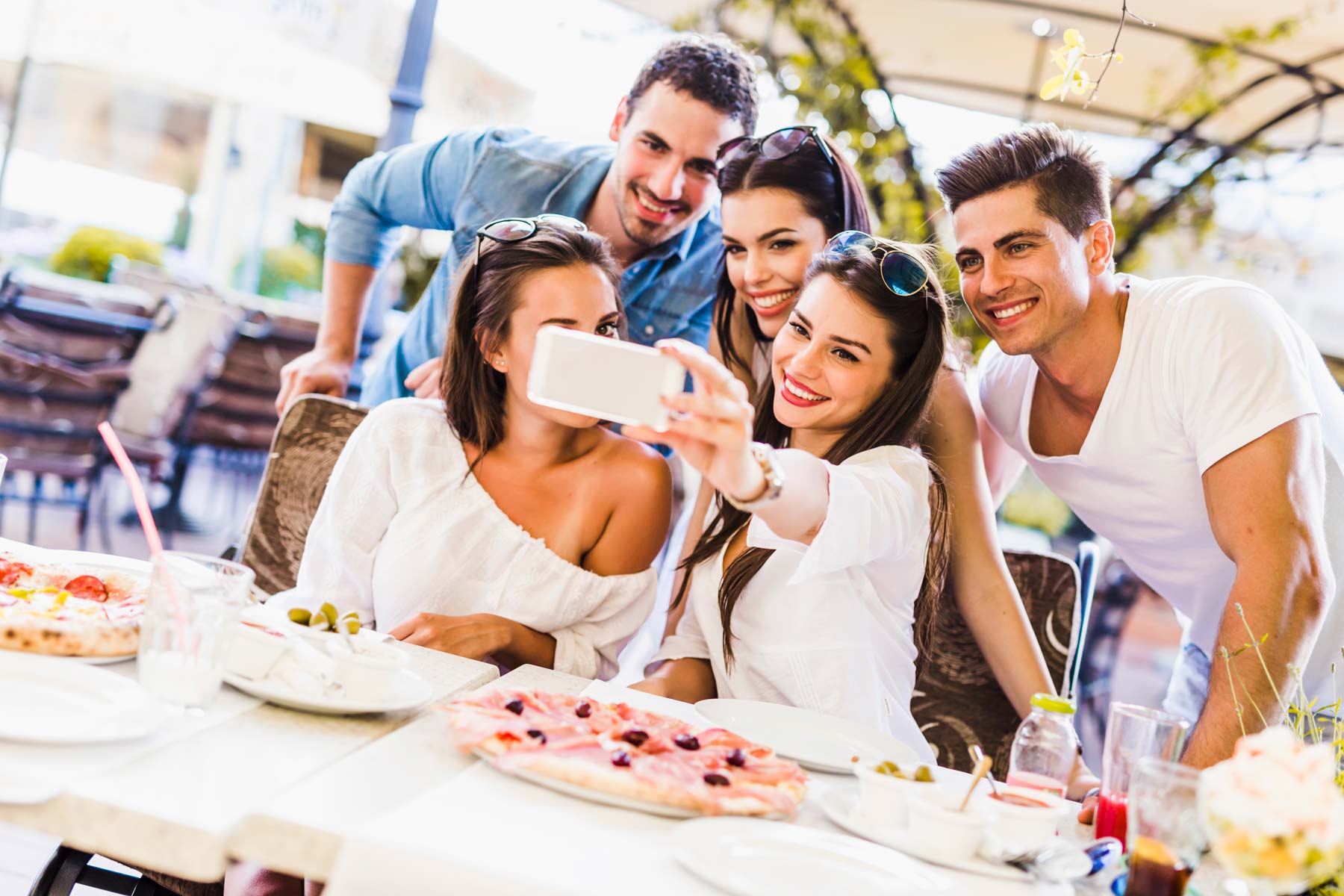 Consigli "social" per chi ha un bar o ristorante